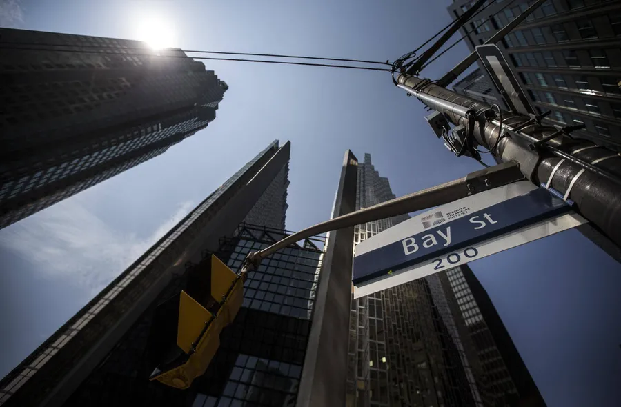 Bay Street Sign